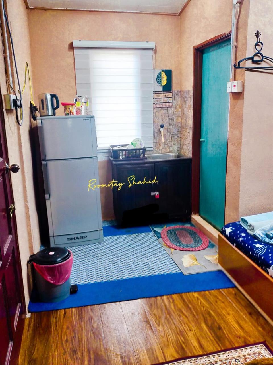 Roomstay Shahid Hou'Ze Kangar Exterior photo